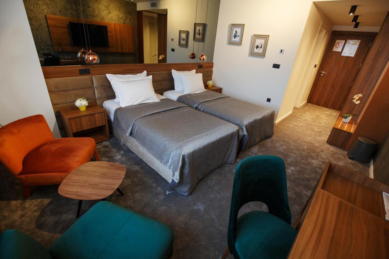 New City Hotel & Restaurant Ni Extérieur photo