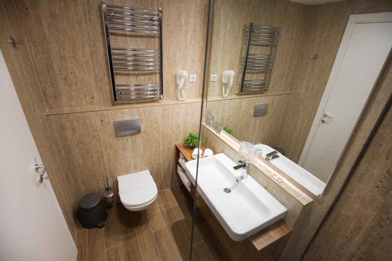 New City Hotel & Restaurant Ni Extérieur photo