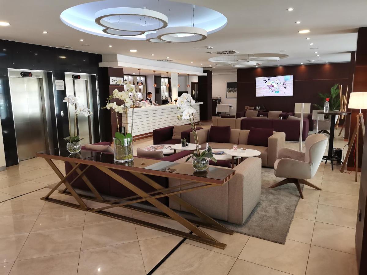 New City Hotel & Restaurant Ni Extérieur photo