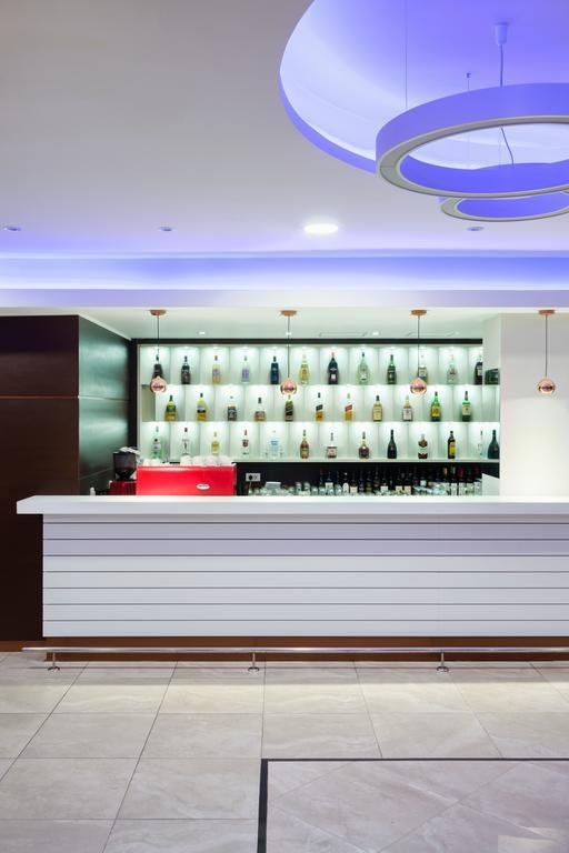 New City Hotel & Restaurant Ni Extérieur photo