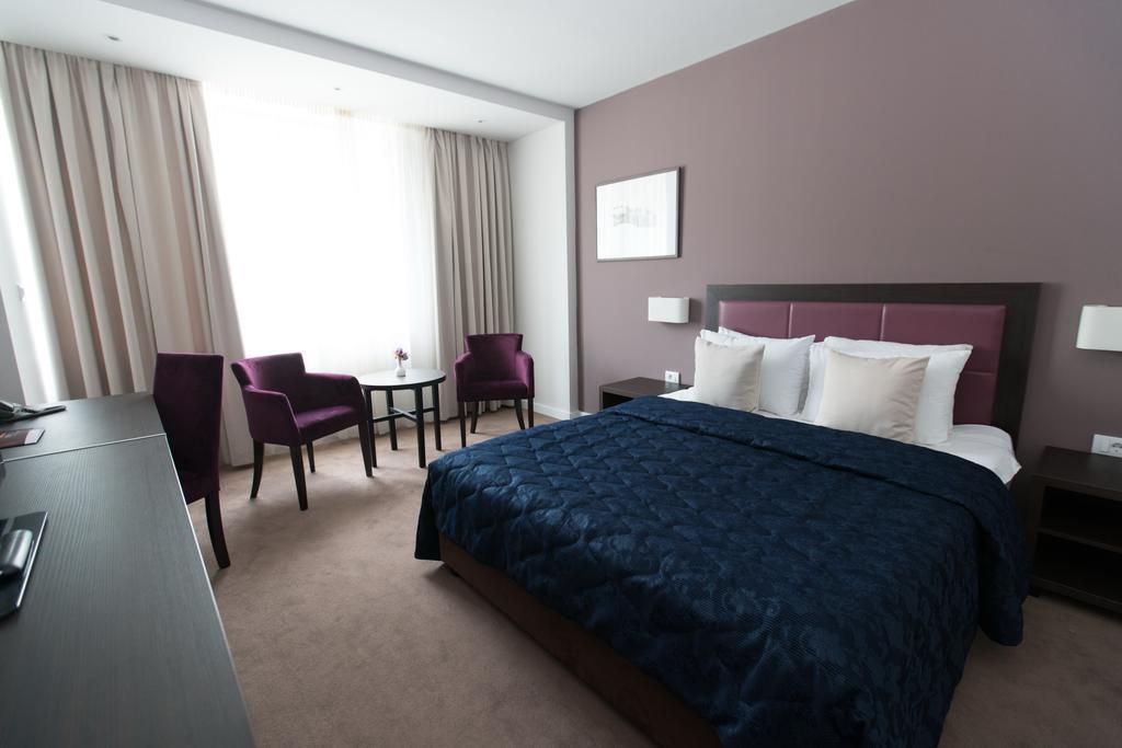 New City Hotel & Restaurant Ni Extérieur photo