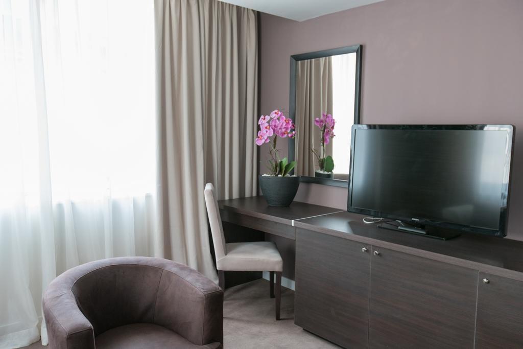 New City Hotel & Restaurant Ni Extérieur photo