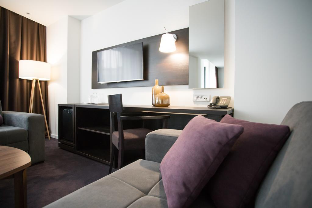 New City Hotel & Restaurant Ni Extérieur photo