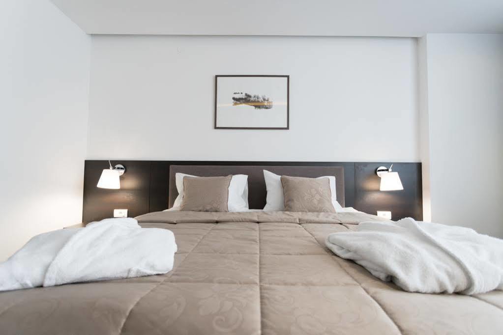 New City Hotel & Restaurant Ni Extérieur photo
